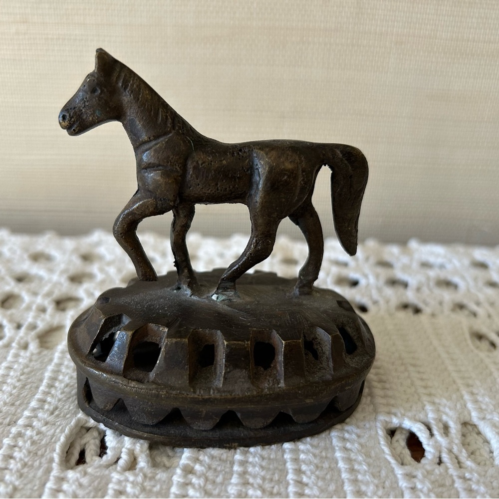 Antique-Style Bell with Cast Metal Horse Figurine in Dark‎ Bronze